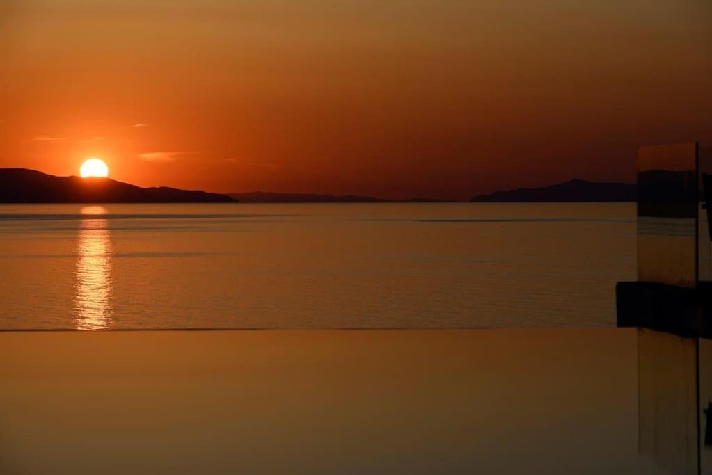 Mykonos Sea View Luxury Villa By Calypso Sunset Villas Mykonos Town المظهر الخارجي الصورة
