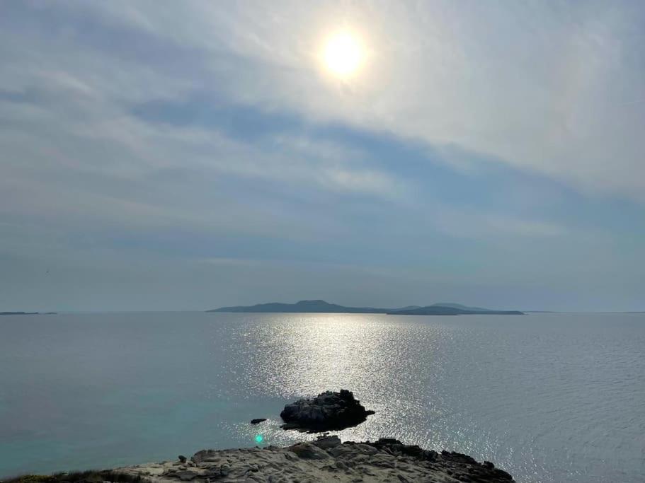 Mykonos Sea View Luxury Villa By Calypso Sunset Villas Mykonos Town المظهر الخارجي الصورة