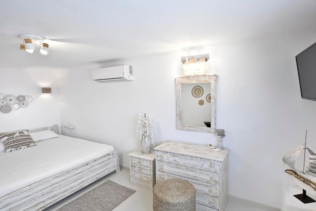 Mykonos Sea View Luxury Villa By Calypso Sunset Villas Mykonos Town المظهر الخارجي الصورة